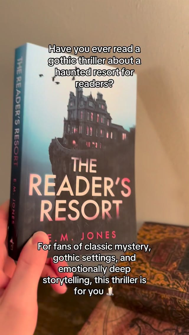 This book is for thriller/horror fans who love deep, emotional stories. No shallow characters, no flashy storytelling, just a love letter to books, redemption, and life-changing stories 🕯️
#bookstagram #thrillerauthor #thrillerbooks #books