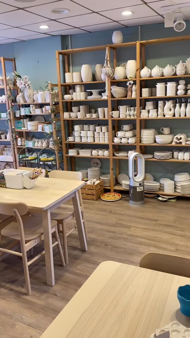 We have new and exciting things to paint 🎨 Plan your next project now!! What takes your fancy? Of course we love the Ducks in Wellies but also, aren’t the Book Vases and Friendship Bracelet Mugs amazing?!