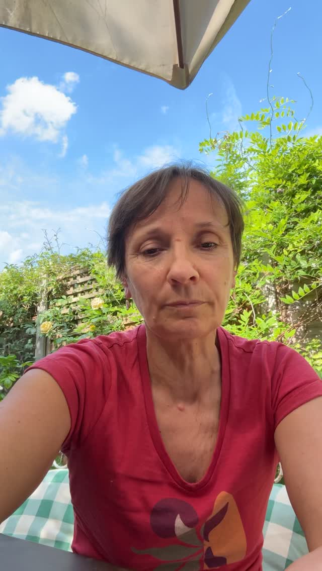 Sitali breath or cooling breath. It helps to cool down, relax, focus! #breathwork #breathingexercises #pranayama #crouchendyoga #muswellhillyoga