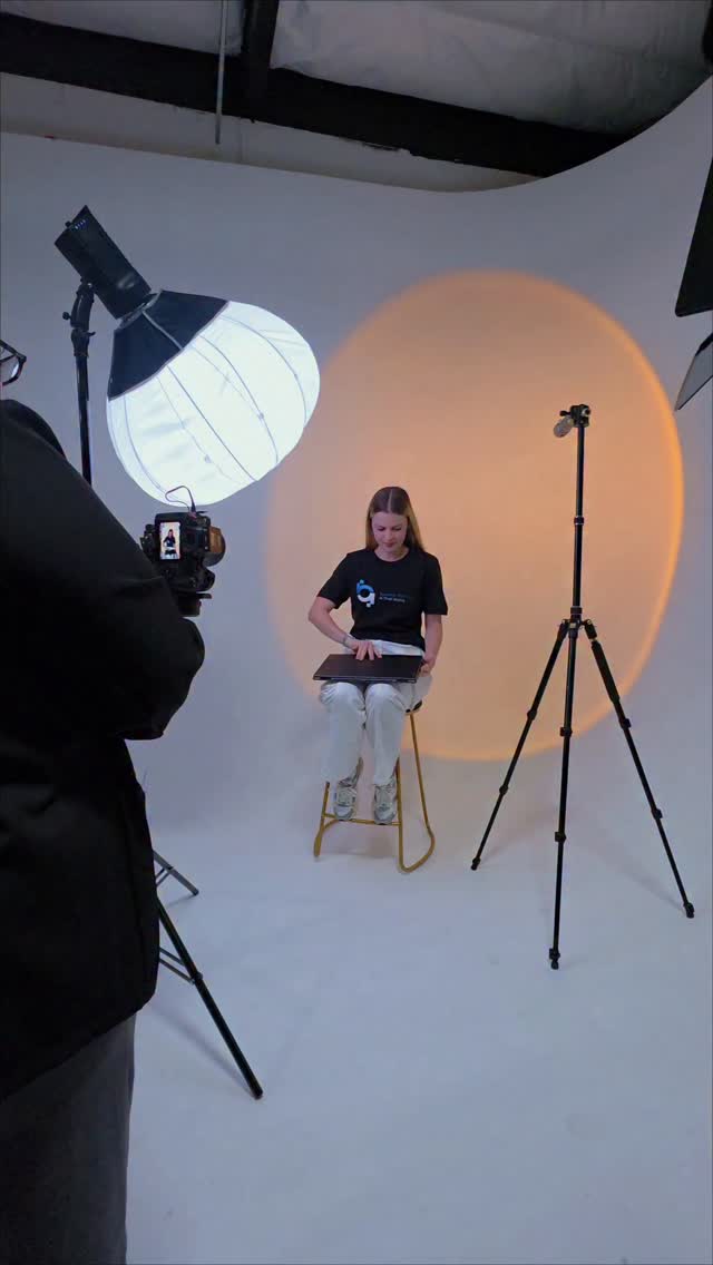 A quick look at what a content day can look like.
Last week we spent the day filming for one of our clients at a brand-new content studio in Santa Ana. In a single day, we captured educational videos, scripted content, social media trends, and evergreen content designed to be used throughout the year.
A lot of business owners think they need to constantly be creating content. The reality is that with the right planning, strategy, and production team, one content day can generate enough content to keep your brand active for weeks and provide assets you can continue using long after the shoot is over.
That's why we love batching content. One day of filming. Weeks of content. A much more efficient use of your time.
Special thanks to @casa_brejhon for letting us use their beautiful new studio space.
Hit them up to book your content session
🎬 Chido Marketing
#contentcreationagency #socialmediamarketingagency #contentcreationsession