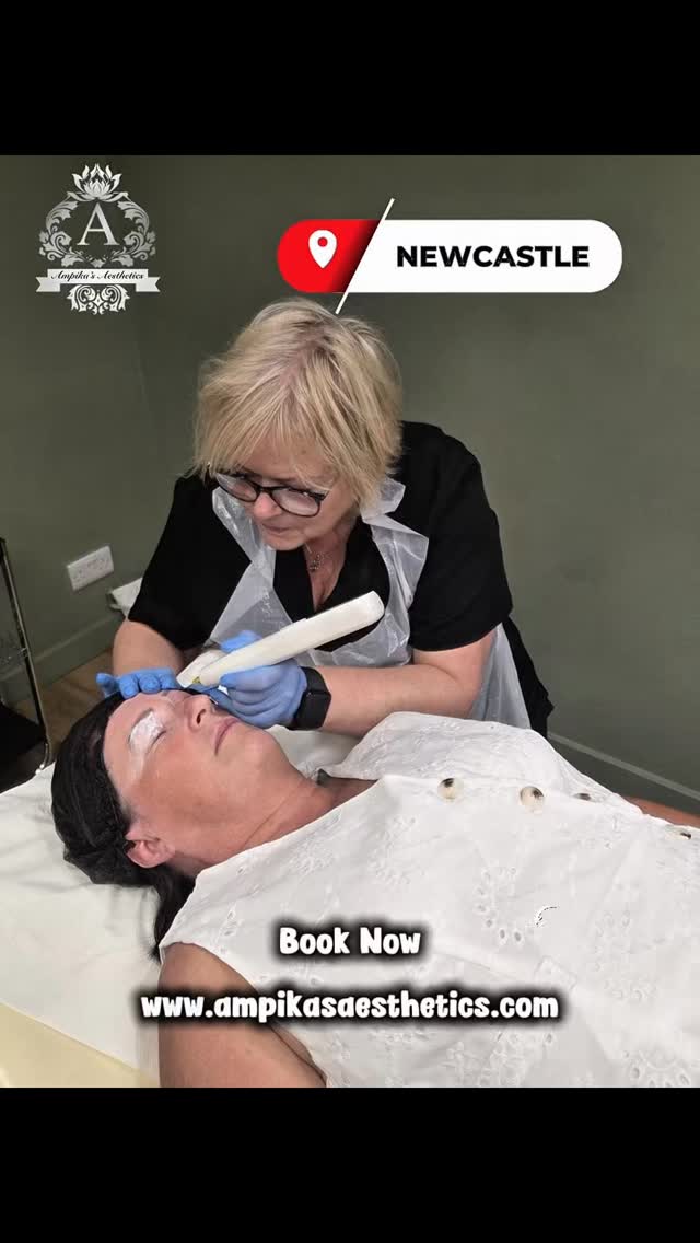 Benefits of fibroblast plasma pen treatments 📢📢💉
Fibroblast plasma pen treatment (also called plasma fibroblast therapy) is marketed as a non-surgical skin tightening and rejuvenation procedure. The device creates tiny controlled thermal injuries on the skin, which are intended to stimulate healing and collagen production.♥️♥️
#ampikasaesthetics#aestheticstrainingacademy#aesthetics#fibroblasttreatment