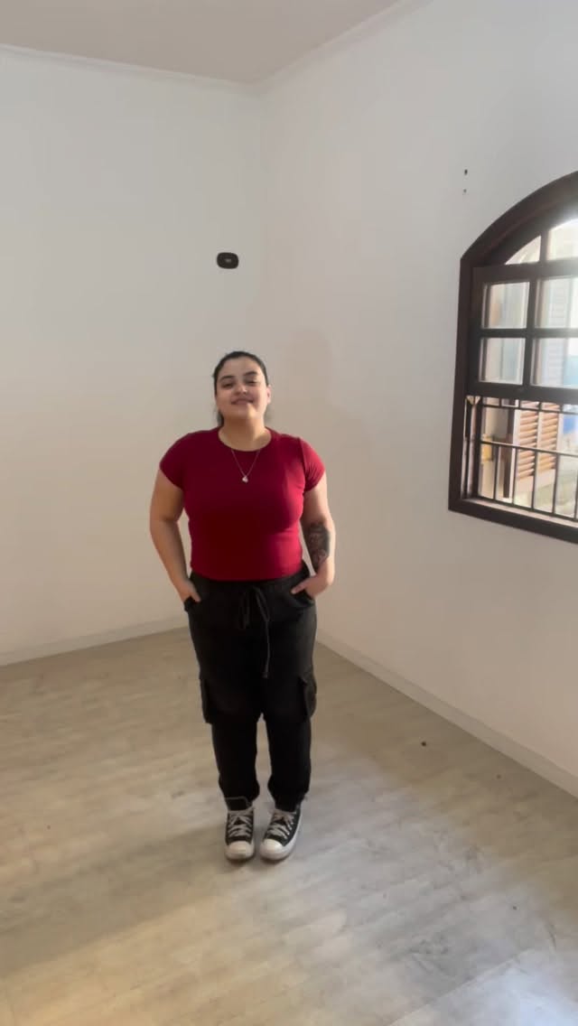 Finalmente um dos meus maiores sonhos irá se realizar!! E vou compartilhar com vocês essa saga deliciosa de montar uma casa sozinha ❤️🤩
O come back de conteúdos virá com um foco maior em decor, mas eu garanto muita criatividade e dicas por aqui!!
Vem aí Backstage House!!