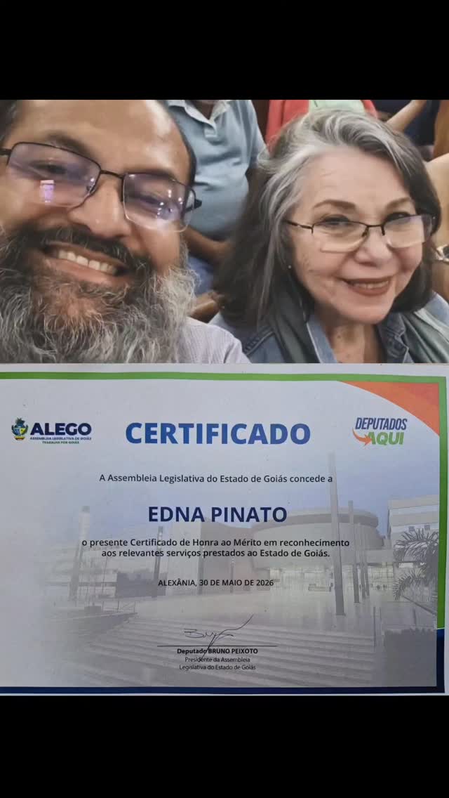 ✨ Uma honra que carrego no coração!
Hoje é um dia especial para nós! 🙏
Recebi do Presidente da Assembleia Legislativa de Goiás, Deputado Bruno Peixoto, o Certificado de Honra ao Mérito, um reconhecimento que me enche de orgulho, gratidão e, acima de tudo, de responsabilidade.
Ser reconhecido por uma instituição tão importante para o nosso Estado é a prova de que cada esforço, cada dedicação e cada passo dado com propósito deixa uma marca.
O Teatro Marie Padille está de portas abertas, é um lar para os talentos de todos os lugares, mas sua sede está no coração de Alexânia, onde a cada dia que passa descobrimos lindos diamantes!
Agradeço a todos que fizeram parte dessa caminhada, família, amigos, parceiros e a todos que acreditaram em mim. Essa conquista também é de vocês! ❤️
Que esse reconhecimento seja combustível para continuar servindo, contribuindo e fazendo a diferença em Goiás e onde quer que eu possa alcançar. 🏛️🌟