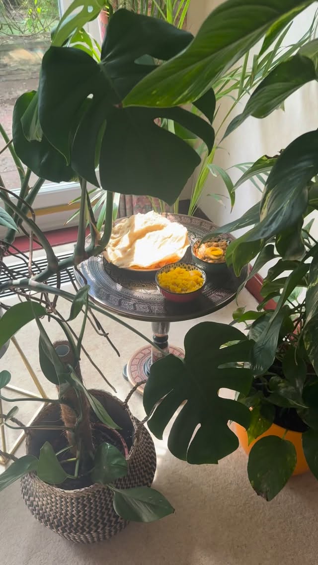 Halwa, puri, aloo kulcha naan, rogni naan, channa, chai shai get the best desi breakfast only at Taza ๐ณ SUNDAYS ONLY
#desinashta #desifood #dundeerestaurant #dundeecity