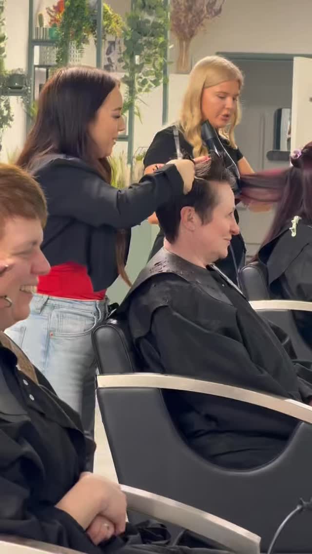 Episode 4 🎬 (Later than scheduled)
We shine a light on Senior Stylist Tyler as she snips and styles her way through the day.