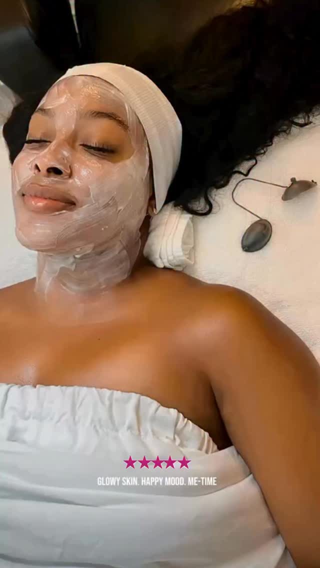 When your skin starts acting up… you already know where to go 🤍
At UpLift Spa, we’re not just here for the glow days — we’re here for the breakouts, the texture, the “what is going on with my skin” moments too.
Because real skincare isn’t just maintenance… it’s showing up when your skin needs help the most.
And we got you. Always. ✨
📲 Ready to reset your skin? DM me “FACIAL” and let’s get you back on track.
#FacialNYC #SkinCareRoutine #medspanyc #healthyskinjourney
