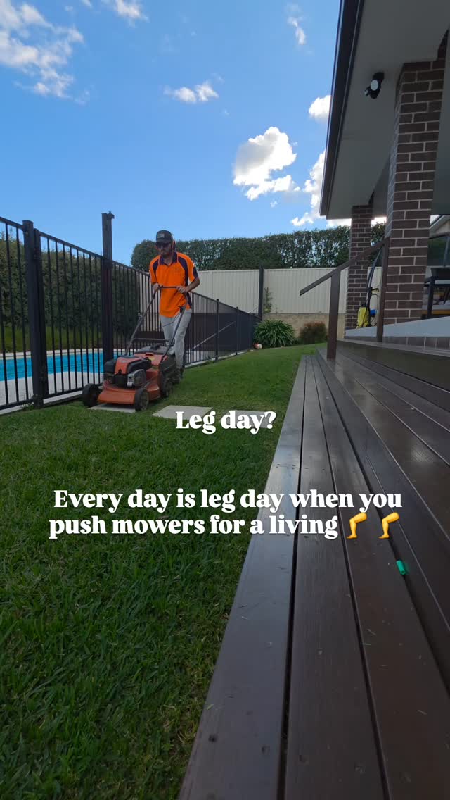 People: What gym do you go to? The one with grass 🌱😂
Leg day, cardio day, full-body workout everyday 💪
#tradielife #lawncare #smallbusinessowner #outdoorwork #fitness