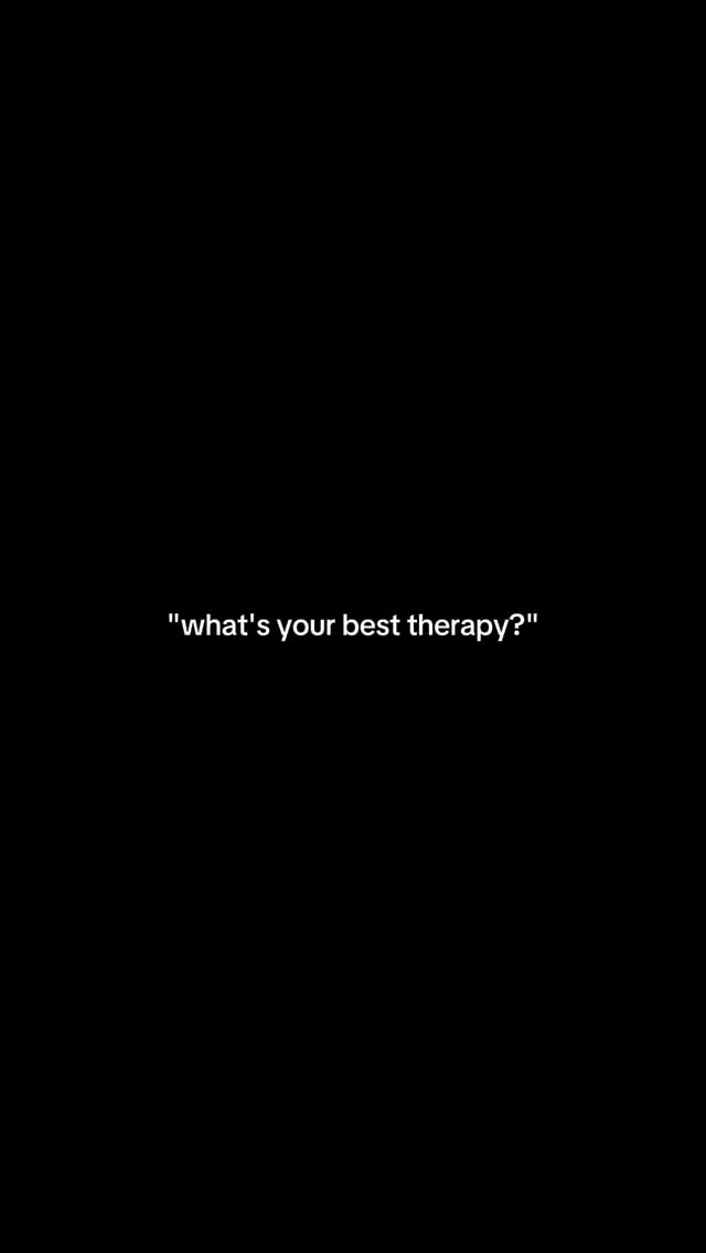 Therapy. The non formal type.
Conscious movement. Nature. Doggos. Beach.
Bliss.
What’s your therapy?! 💙