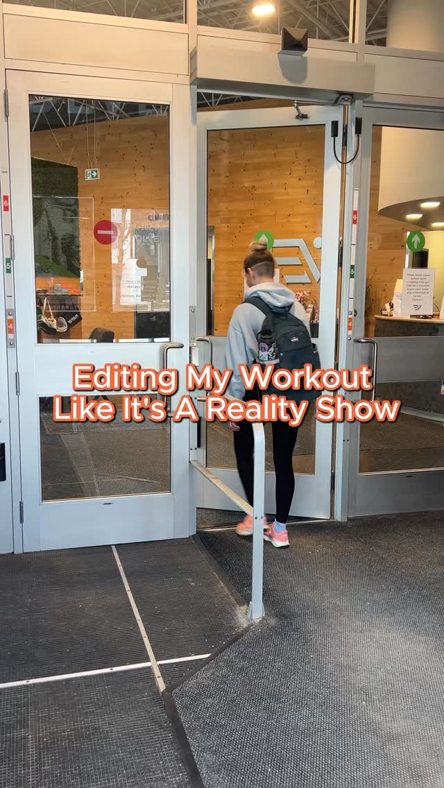 Working out doesn’t have to be that serious. Listen to your body, take your time, and don’t forget to have fun with it!
#JoyfulMovement #AntiDietPersonalTrainer #FitnessRoutine