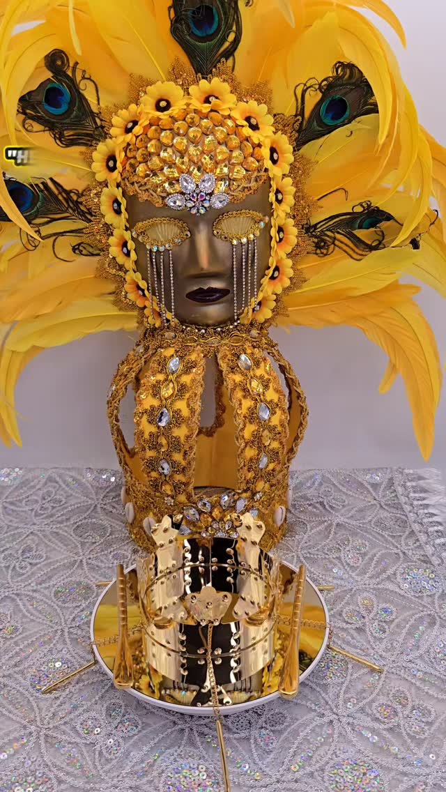 "Si deseas resaltar la BELLEZA DE TÚ SANTA estas HERRAMIENTAS DE ACERO INOXIDABLE PARA OSHUN, sonido lo que ella necesita, CALIDAD INSUPERABLE Y RESISTENTE AL AGUA ".
.
.
.
.
.
#herramientadeochun #aceroinoxidable
#articulosreligiosos
#religiónyoruba #calidadpremium
