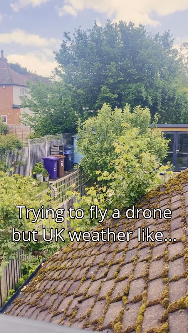 Trying to fly a drone in the UK but the weather be like…
#dronephotography #propertyphotography #hertfordshire #meme #dronepilot