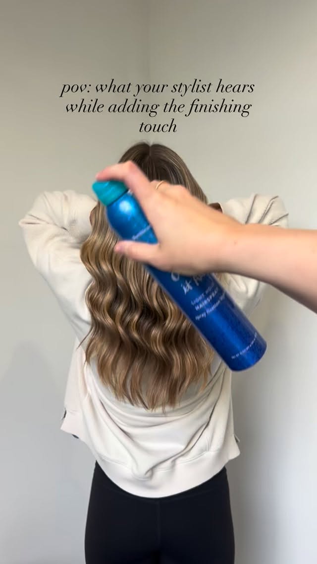 And just like that… magic ✨✨✨
Looking for a summer hair refresh? Book with one of our talented stylists at nijoli.com 🤍