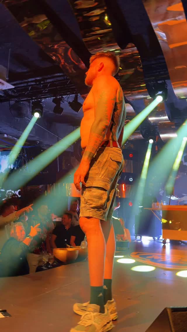 Klare Ansage von Finch live auf der Megapark Bühne! #megapark #ifeelmega #live #unitedpartypeople