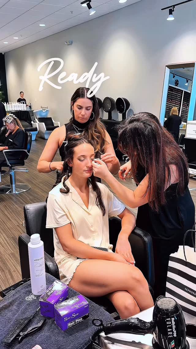 It’s Prom Day!!
The salon is packed.
The hairspray cloud is visible from space.
Curling irons working overtime.
And every girl leaves feeling like the main character. ✨
That’s our favorite kind of chaos. 💕
#PromReady #SalonChaos #PromHair #GalleryStyleHaus #MainCharacterEnergy