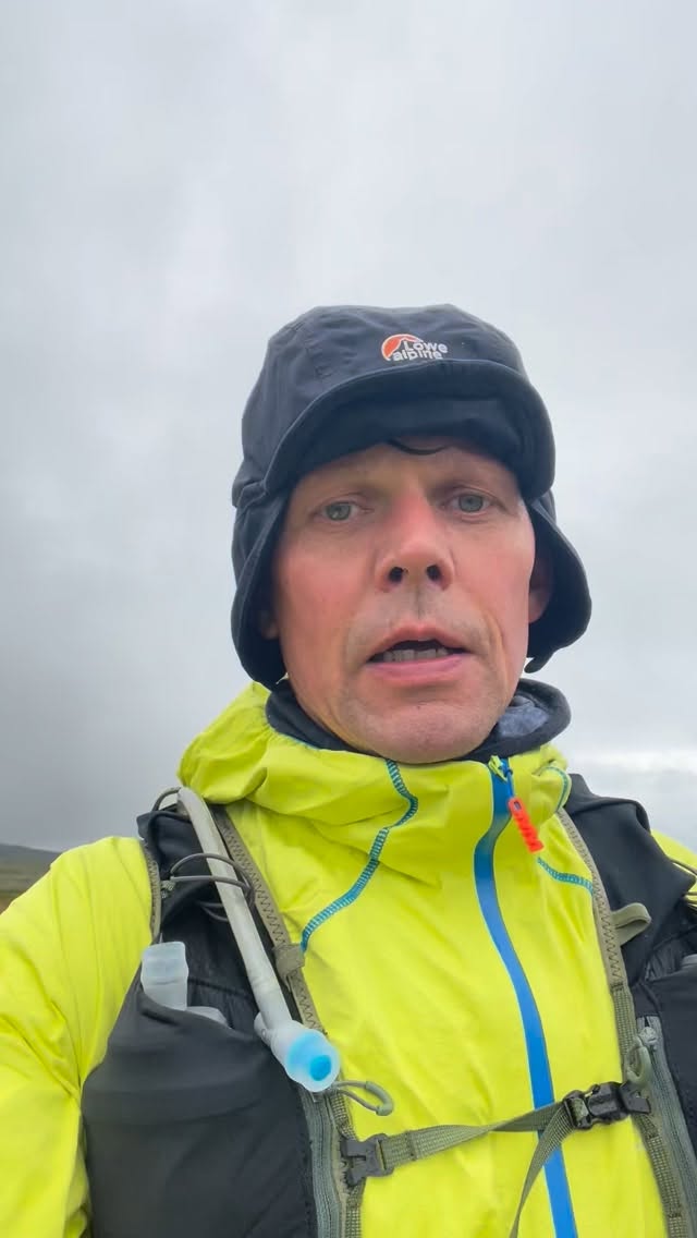 10 miles in- huge thanks to my brother sister @the_real_house_doc and niece @_ambermarley for coming supporting me- felt great to see them up here in the wind and rain! #ultramarathon
