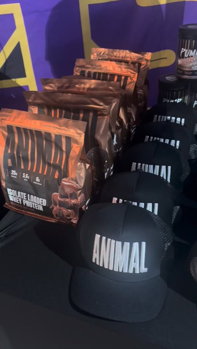 @animalpak with the awards for all our podiums today.
#powerlifting