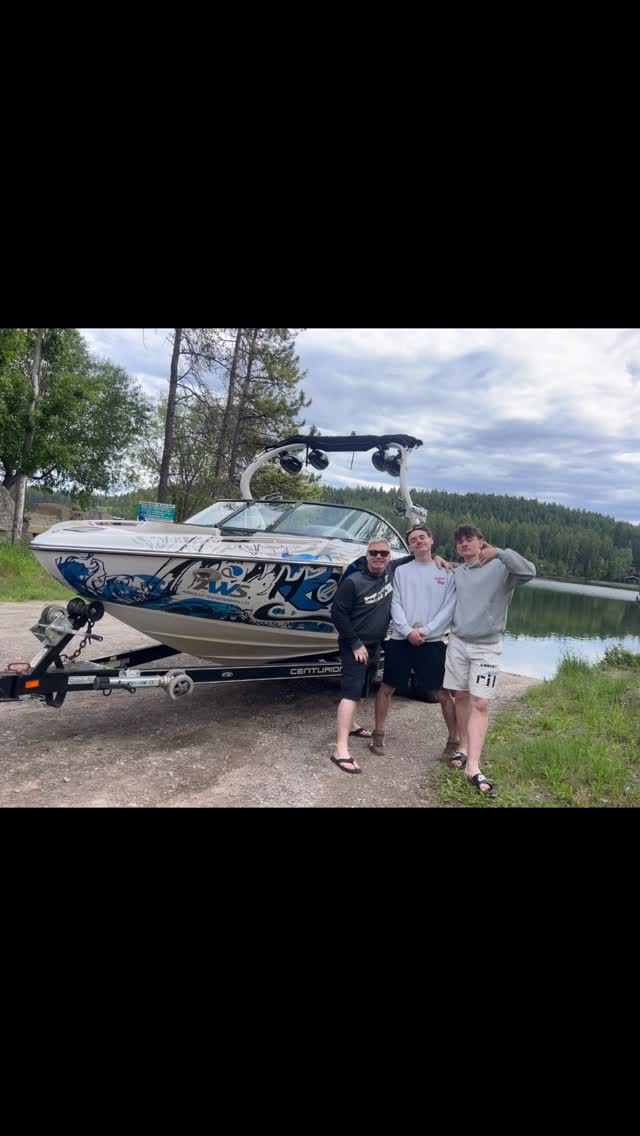 These are the good days! โค๏ธ๐๐โโ๏ธ
Couldnโt be happier to have my sister and the family coming for a visit and enjoying a beautiful day on the lake. First day on the H2O School boat this year, and many more to come!
๐ค๐ปโ๏ธ
@will_.mart @vinc_mrtl @eric.martel.30 @maryklodev
@phase5wakesurfers @shuswapsnb @wizardlakemarine @koocanusa_boatworx #ridep5 #p5modelx #p5key