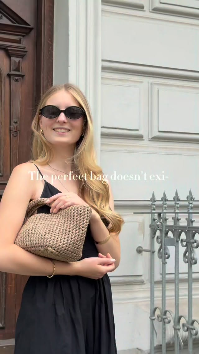 “The perfect bag doesn’t exist…”
At least that’s what I thought. 🤍
Finding a bag that’s stylish, timeless, practical, and goes with literally every outfit feels almost impossible, until now.
Whether it’s a coffee run, a busy workday, running errands, or a dinner date, this is the kind of bag you’ll keep reaching for again and again.
The perfect size for your everyday essentials, a timeless design, and the kind of piece that instantly pulls every outfit together.
Safe to say I’ve officially found the bag. 👜✨
#gigilou #theperfectbag #gigiloudesign #handmade #fashionessentials