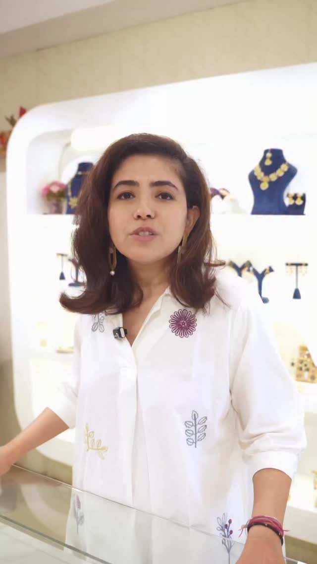 This Raja, adorn yourself with pieces that shine as beautifully as the women who wear them.
Celebrating womanhood, one jewel at a time. 🌺
only at AtrangibyKritika
Visit us at 108 D Mastercanteen, Bhubaneswar, Odisha
#atrangibykritika #sustainablefashion #sustainablejewelry #rajafestival #odisha