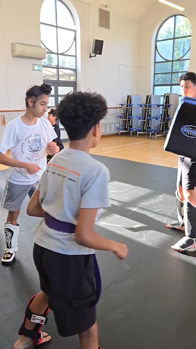 Our juniors practicing thier jumping roundkicks not bad after a few sessions