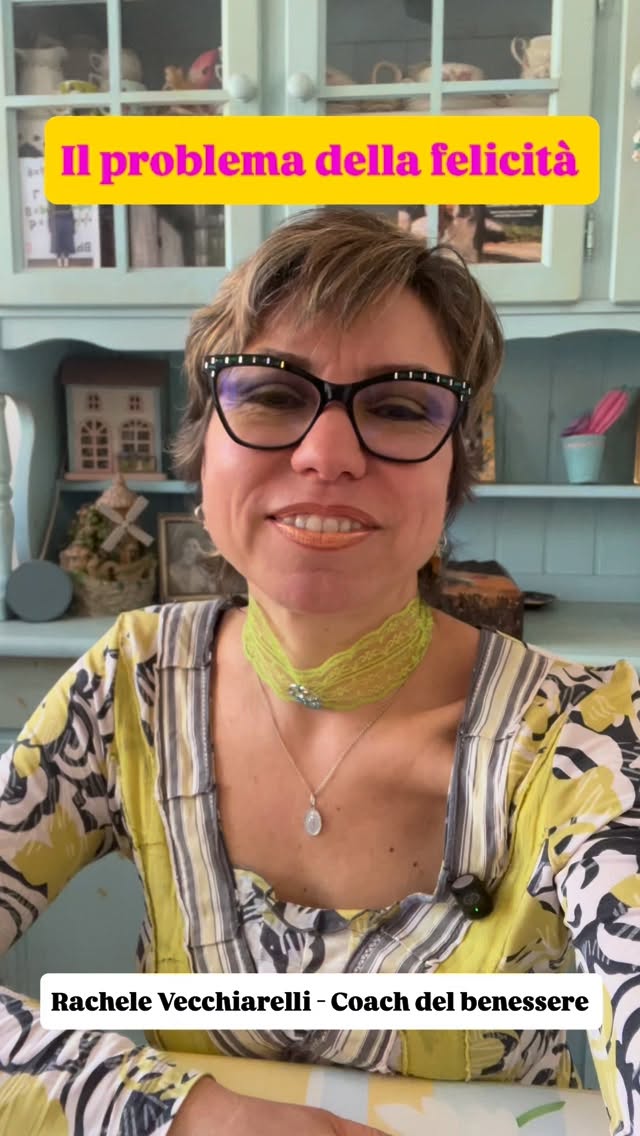 Molte persone cercano la felicità come se fosse qualcosa da trovare. 🌿
Ma la felicità non si trova… si costruisce.
Con abitudini più sane, relazioni equilibrate, presenza e piccoli momenti che ci fanno stare bene davvero. 💛
Il problema è che siamo così abituati a rincorrere qualcosa da dimenticarci di vivere ciò che abbiamo già.
✨ Seguimi per altri contenuti su benessere e crescita personale.
#felicitàconsapevole #crescitapersonale #mindfulnessitalia #consapevolezza #benessereolistico