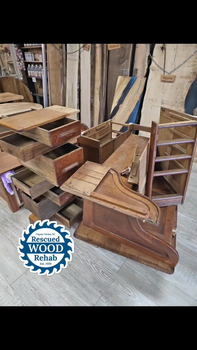 Some puzzles are worth putting together!
Visit Rescued WOOD Rehab! It's More than WOOD; It's an Experience!
#sentimentalwood #customwoodwork #localwoodshop #greatteamwork