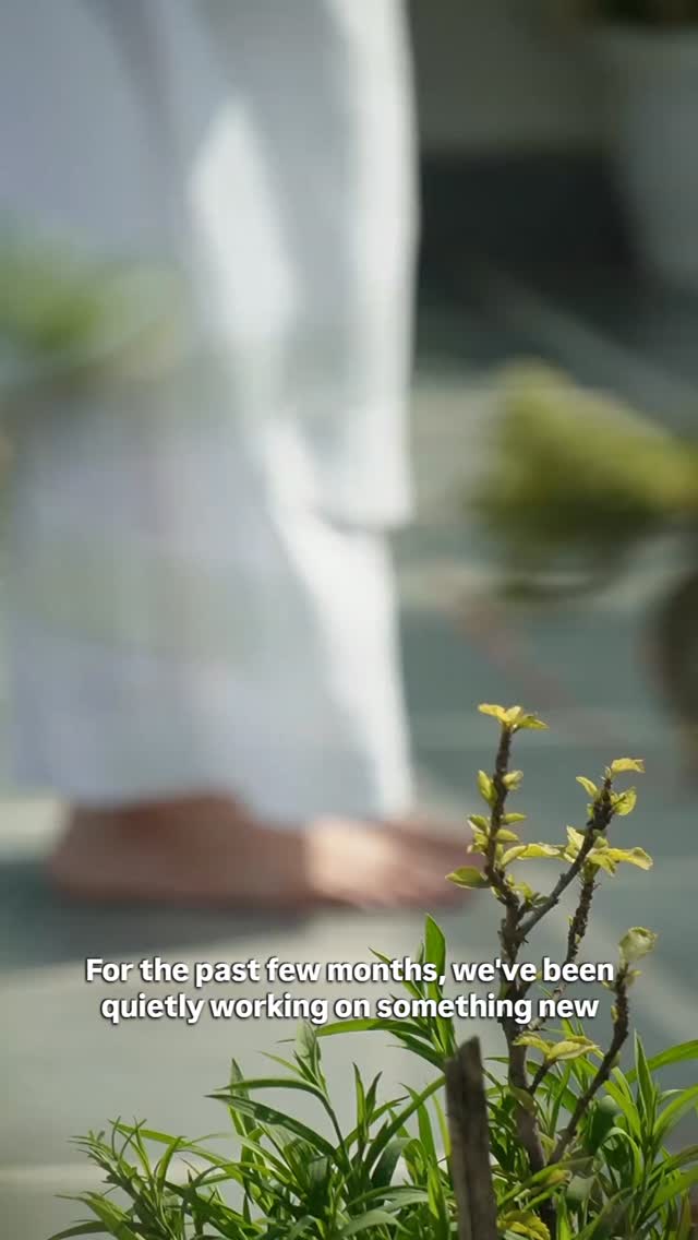 For the past few months, we've been quietly working on something new.
Inspired by the blooming gardens, winding vines, and delicate motifs of traditional Sanganeri textiles, this collection brings together nature, heritage, and the artistry of handloom.
A garden, reimagined through the lens of OUM.
Launching tomorrow. 🌿
#oum #yogamats #handwovenyogamats #handloom #oneuniversemantra