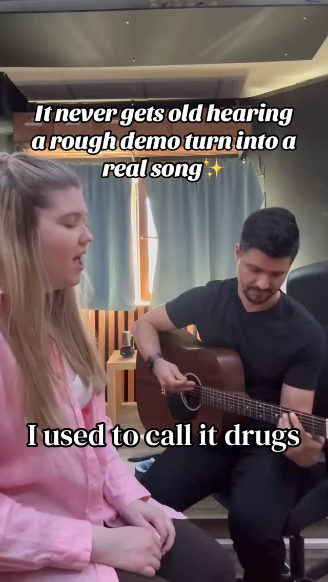 It never gets old hearing a rough demo turn into a real song ✨😍