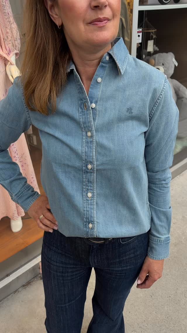 Fine hverdagsskjorter fra Ralph Lauren😍 Dette er skjorter i klassisk stil som vi aldri går lei🩵
