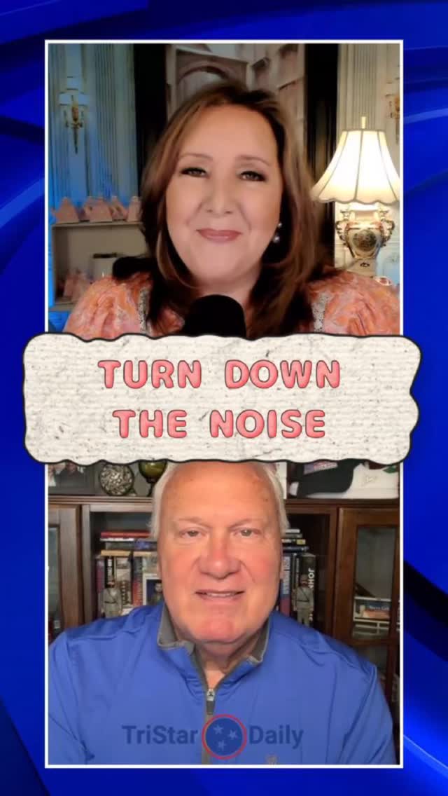 So much noise in the world! It's overwhelming and exhausting. Let's try to help turn that down. 😊
👇
@thegillreport
#christianwomen
#ladyupamerica
#christianmoms
#christianmom