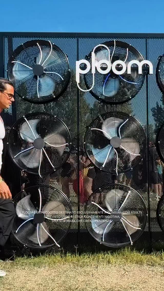 @nicolo_brigante_real X @ploom_ita ✨
#WeAreGolden