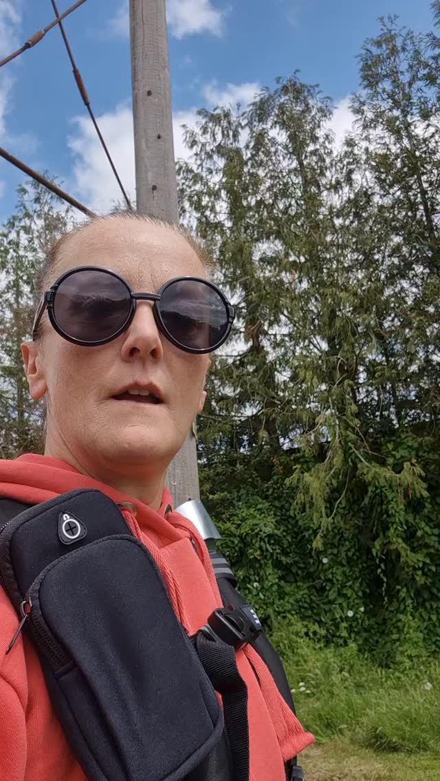 💪 Why I've Just Started Walking with a Weighted Vest 💪
One thing I've just started doing is walking with a weighted vest.......
At first, I wasn't sure whether it would make much difference...
But I've already noticed that it makes my walks feel more purposeful without having to walk for hours and hours!!!! Nobody has time for that!!!
As women over 40, we know that maintaining muscle mass, strength and bone health becomes increasingly important, especially during perimenopause and beyond!!!!
The beauty of a weighted vest is that it adds a little extra challenge to something many of us are already doing regularly.
✨ More muscle engagement
✨ Greater calorie burn
✨ Improved posture and core strength
✨ Increased bone-loading benefits
✨ A slightly higher heart rate
✨ More bang for your buck from your daily walk
For me, it's a simple way to make my 12,000 steps work a little harder.
And let's be honest... life is busy.
If I can get more benefit from a walk I'm already doing, that's a win in my book! 🙌
The key is to start light and build up gradually.
You don't need to turn every walk into a workout, and you certainly don't need to be marching up hills carrying half your body weight! 😂
Some walks should still be slow, restorative and enjoyable.
But if you're looking for a simple way to support your strength, fitness and bone health as you get older, a weighted vest could be worth considering.
💬 Have you ever tried a weighted vest, or is it something you've been curious about? I'd love to know your thoughts below! 👇💜
Andrea x
AG Fitness & Health
