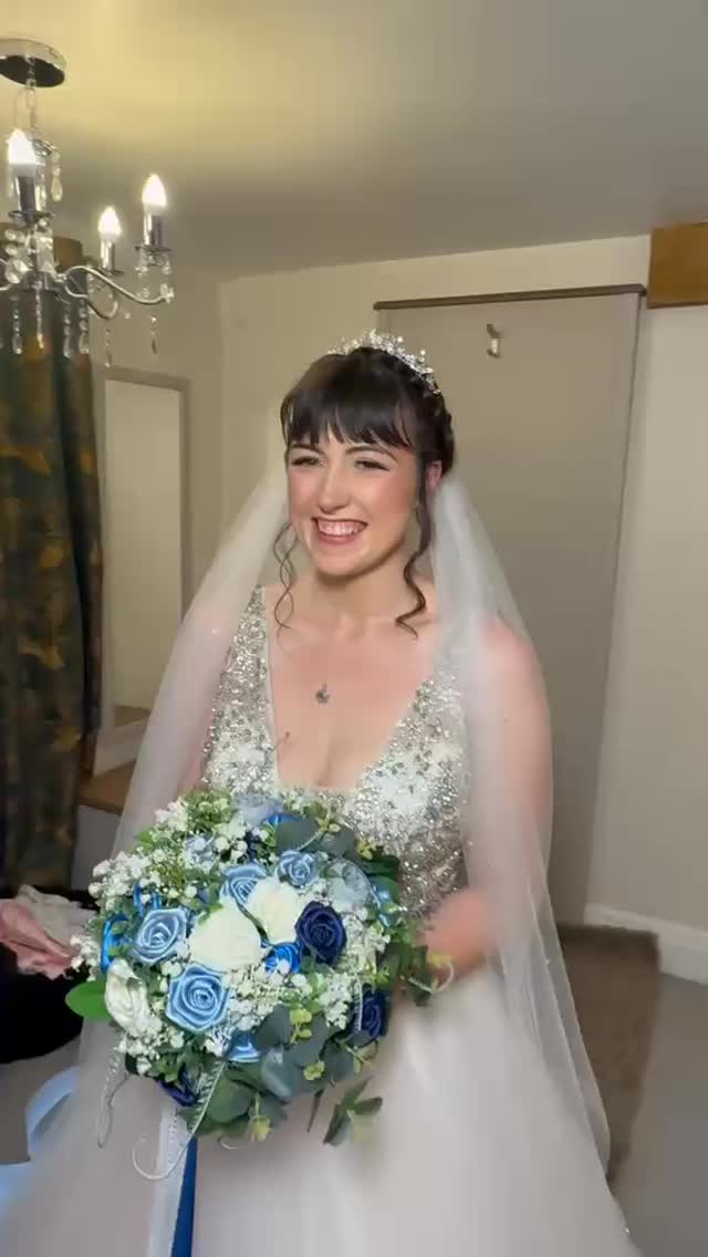 A bridal morning is never just about hair and makeup.
It’s about creating a look that feels like you, lasts through every emotion, and gives you the confidence to be fully present in the moments that matter most.
From happy tears to happy laughter, this beautiful bride put both to the test 🤍
Watching it all come together will always be one of my favourite parts of the job.
#BridalHairAndMakeup #LuxuryBridalBeauty #AwardWinningMUA #BridalHairSpecialist #WeddingMorning NorthEastBride UKBride TimelessBridalBeauty BridalTransformation BridalInspiration