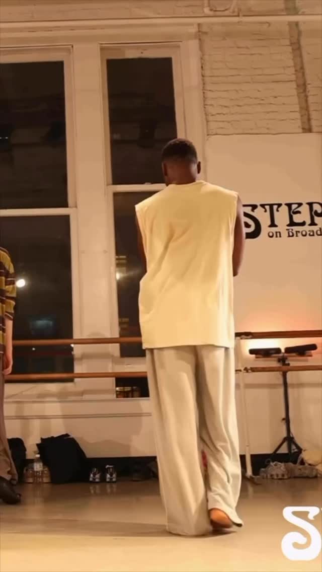 We celebrate our inspiring ARTS talent every chance we get! One of our shining stars right here #ARTSAlumni @therealmael_ is inspiring many with his passion and persistence! We love you!!
