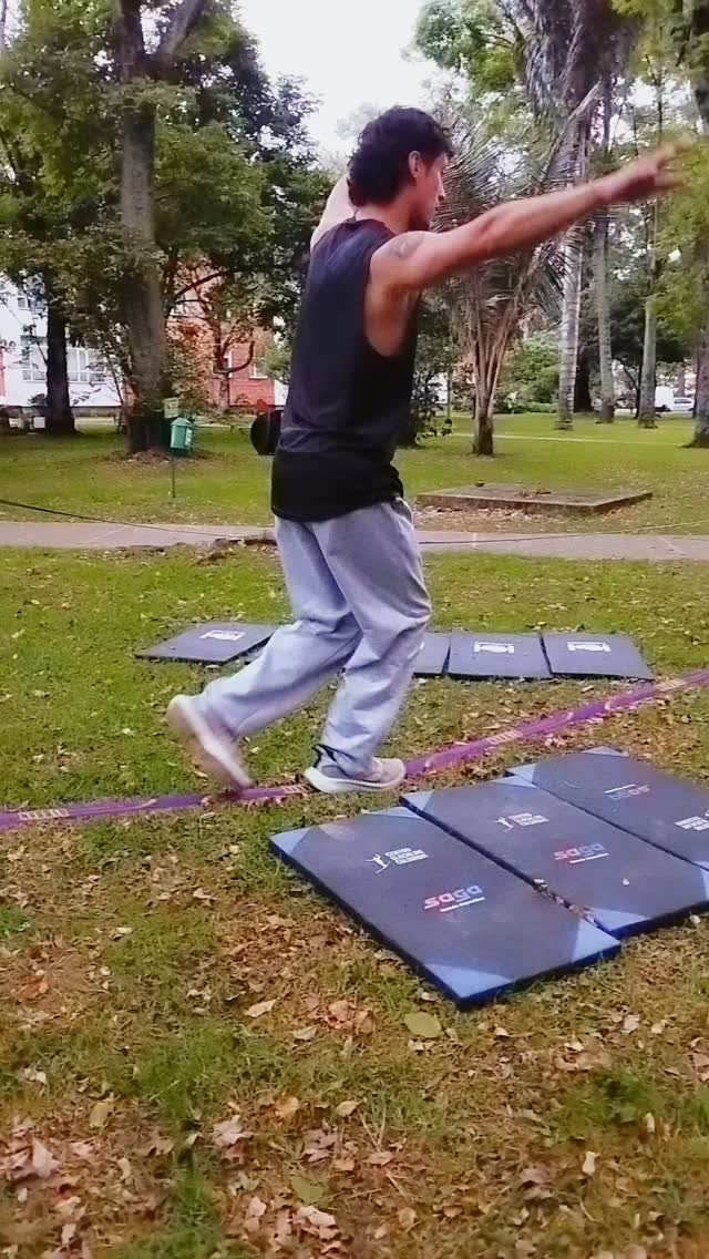 No olvides seguir nuestra cuenta @escuelaslacklinebogota
Si pasa 🥲
¿Te atreves a salir de la cama y transformar tu día?
Agenda con nosotros. En Junio tenemos agenda disponible.
#slackline #bogotá #desarrollopersonal #inteligenciaemocional