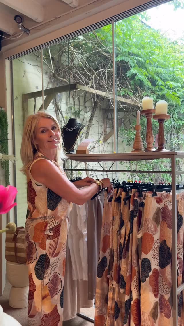 Summer is calling in onze zomertuin!
#sereen #damesmode #valkenswaard #kleding #fashion