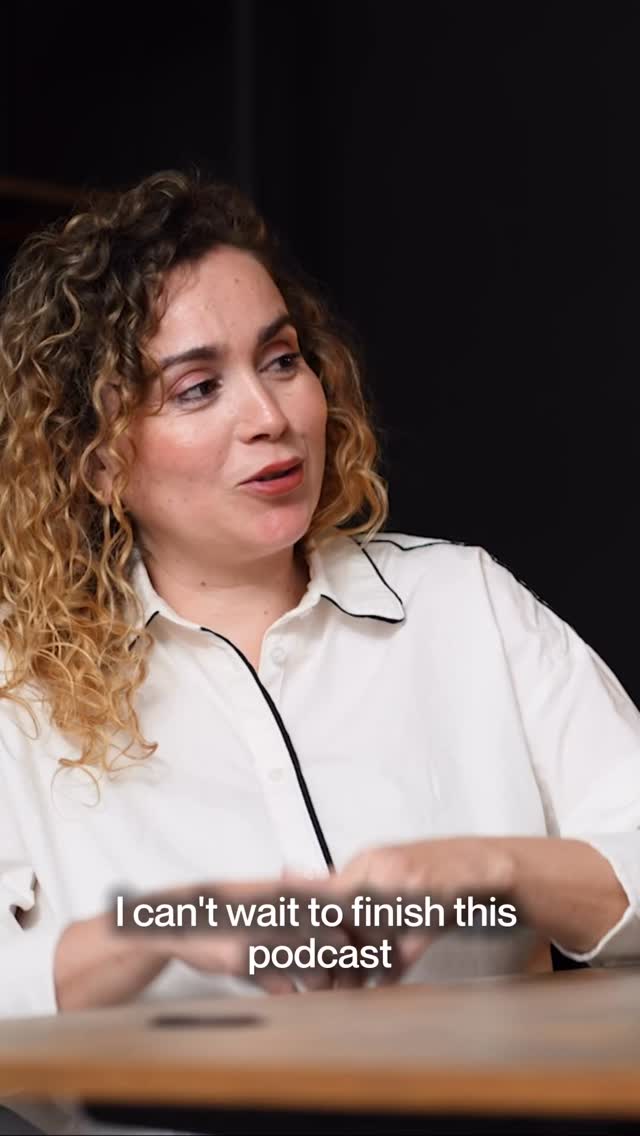 🎙️ What iF? Talks
En @ideafoster creemos que la innovación más poderosa es la que tiene un propósito claro.
Bernat de @theblackmoonproject__ nos habló de El Partit d’en Pau, un cuento ilustrado que genera ingresos reales para fundaciones sociales y le habla a la infancia de lo que de verdad importa.
Esto es impacto real. 🎙️