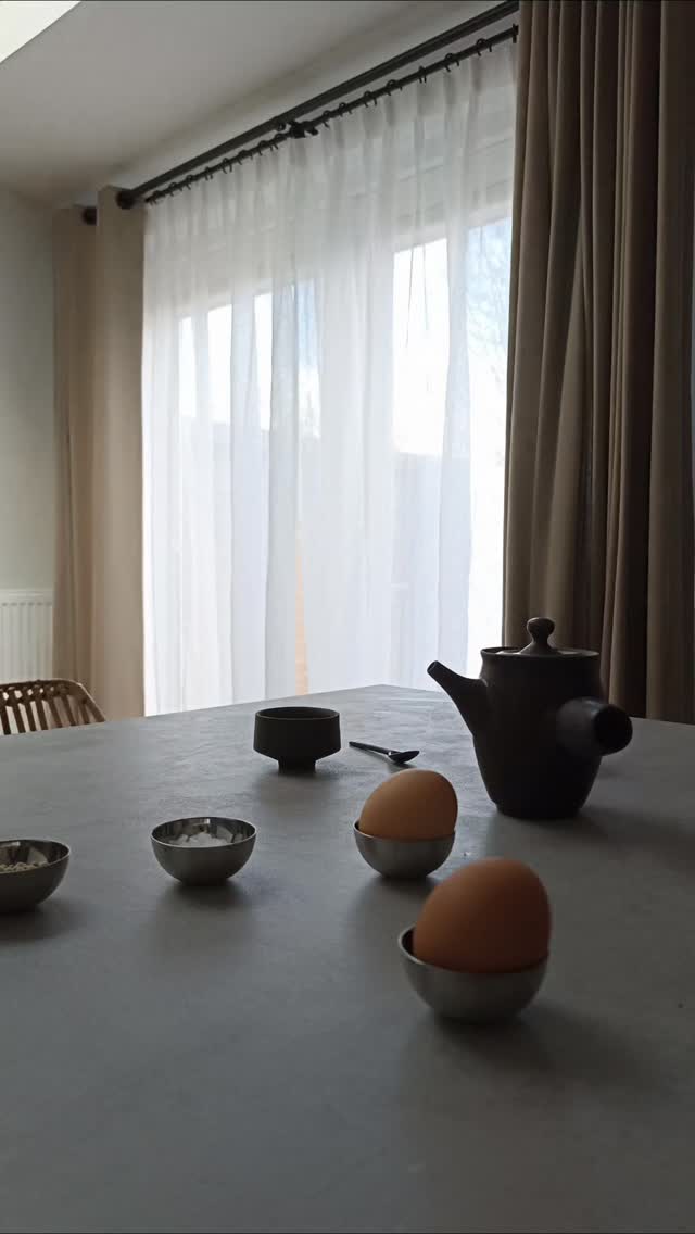 Waking up at BS Residence.
Moments of daily life, shaped around light, calm, and texture. Spaces designed to unfold slowly throughout the day.
A home for slow mornings and loving evenings.
BS Residence, Eindhoven
Interior Architecture & Design @minimuc.design
•
#Minimuc
#ResidentialArchitecture
#InteriorArchitecture
#ArchitecturalDetails
#DesigningAtmosphere
