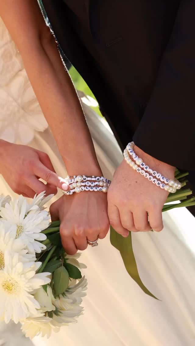 When your beautiful baby girl has the happiest day of her life and I get to be her celebrant πππππ#sueswindellscelebrationsoflife #illawarracelebrant #australianmarriagecelebrant #wollongongcelebrant #bundanoonhotel