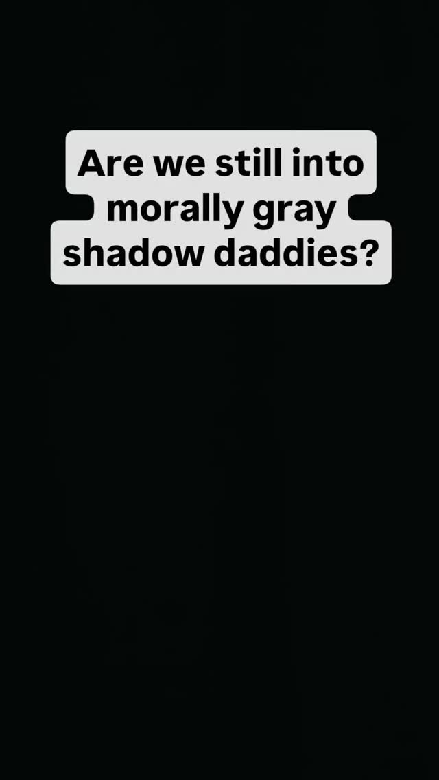 Or is it just me? 😅
.
.
.
.
#shadowdaddy #morallygreymen #morallygrey #romantasytropes #romantasybooks