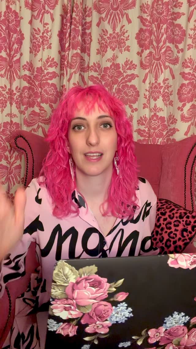 The FAQs for the curl service system
The link is in bio to join today
#HairdresserEducation #CurlyHairEducation #CurlEducation #onlinecurlycourse