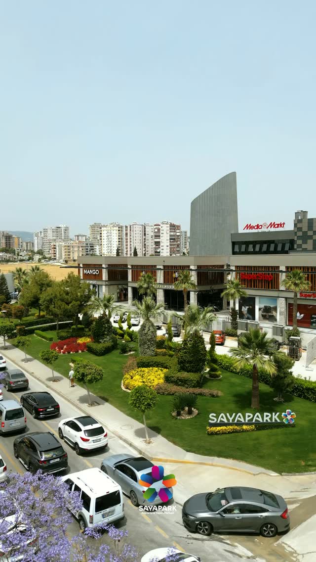 “Bi’ bakıp çıkayım” deyip favori Koton parçalarıyla eve dönenler burada mı? 🙋♀️Yeni sezonun en iyi eşleşmeleri Koton Sayapark’ta. Tarzını güncelle, enerjini yükselt. 🛍️ 🤍
#sayapark #şehrinenrenklisi #mersi̇n #şehrinenrenklisi