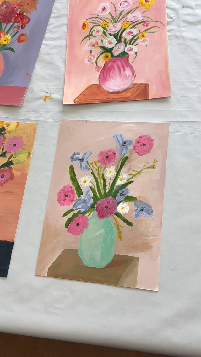 Same theme, different paintings 🌸. Everyone has such an individual style and that’s the whole point! ❤️