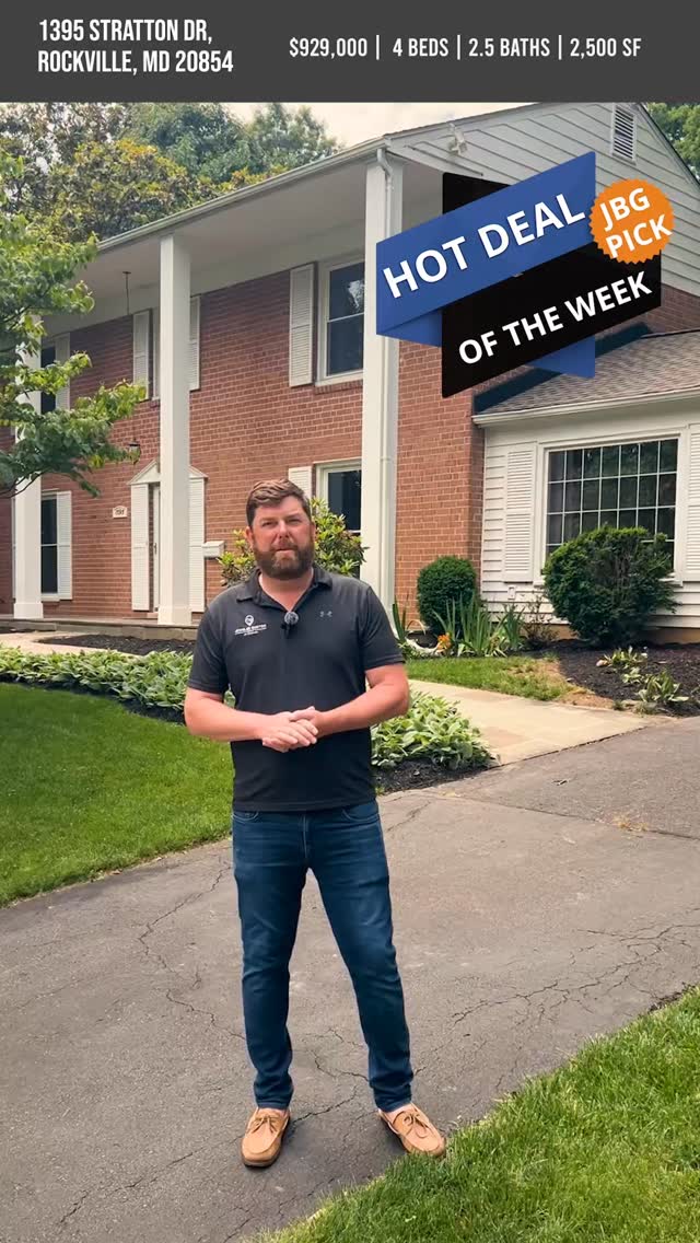 New Market Minutes is up.
This week we're walking through our own listing: 1395 Stratton Drive in Potomac Woods, listed at $929,000.
Four bedrooms, two and a half baths, 2,500 square feet. Refreshed floors, updated kitchen and bathrooms, and a fully redone lower level.
The location puts you a few blocks from the school, the community pool, and Potomac Park.
Open houses
Thursday 5 to 7 PM
Sunday 1 to 4 PM.
Full walkthrough on YouTube LINK IN BIO
https://youtu.be/yNPLKbdh3ds
#PotomacWoods #PotomacMD #MontgomeryCountyHomes #JewelerBurtonGroup #DMVRealEstate