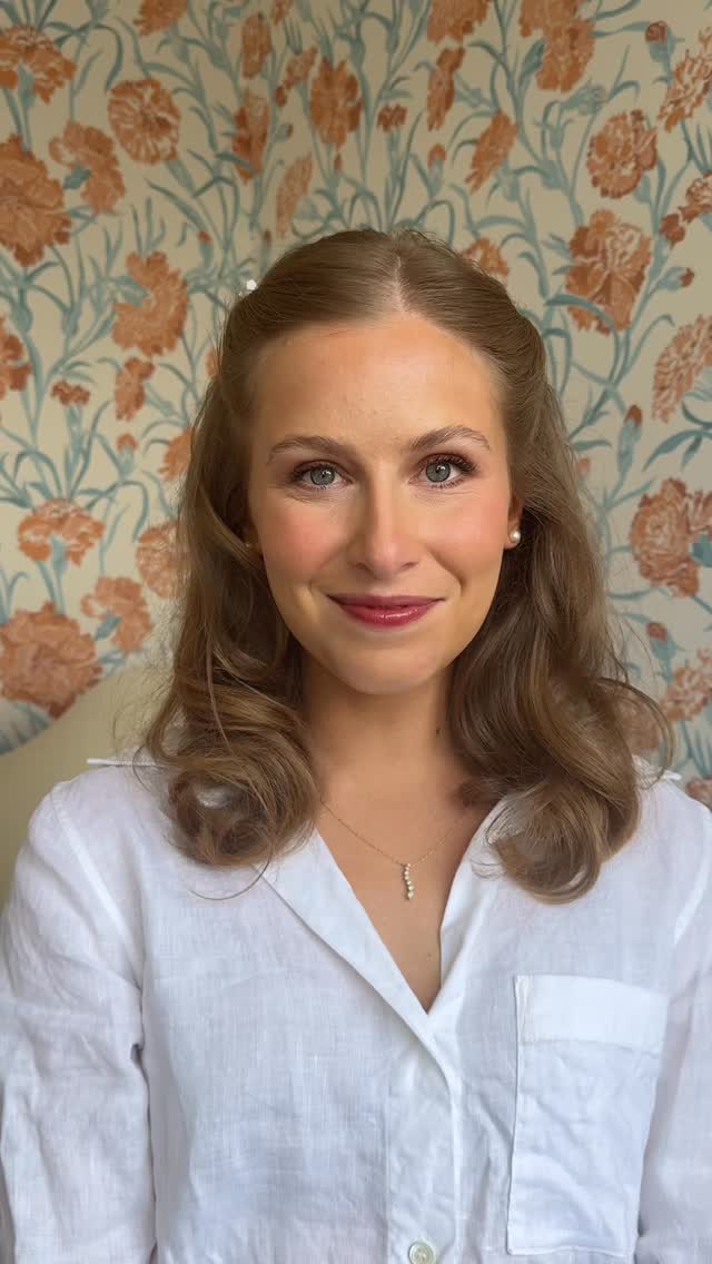 Bridesmaid makeup by artist Natalia 🤩
.
.
.
.
.
.
.
#newyorksoftglam #cleanmakeupnyc #njcleanmakeup #nyccleanmakeup