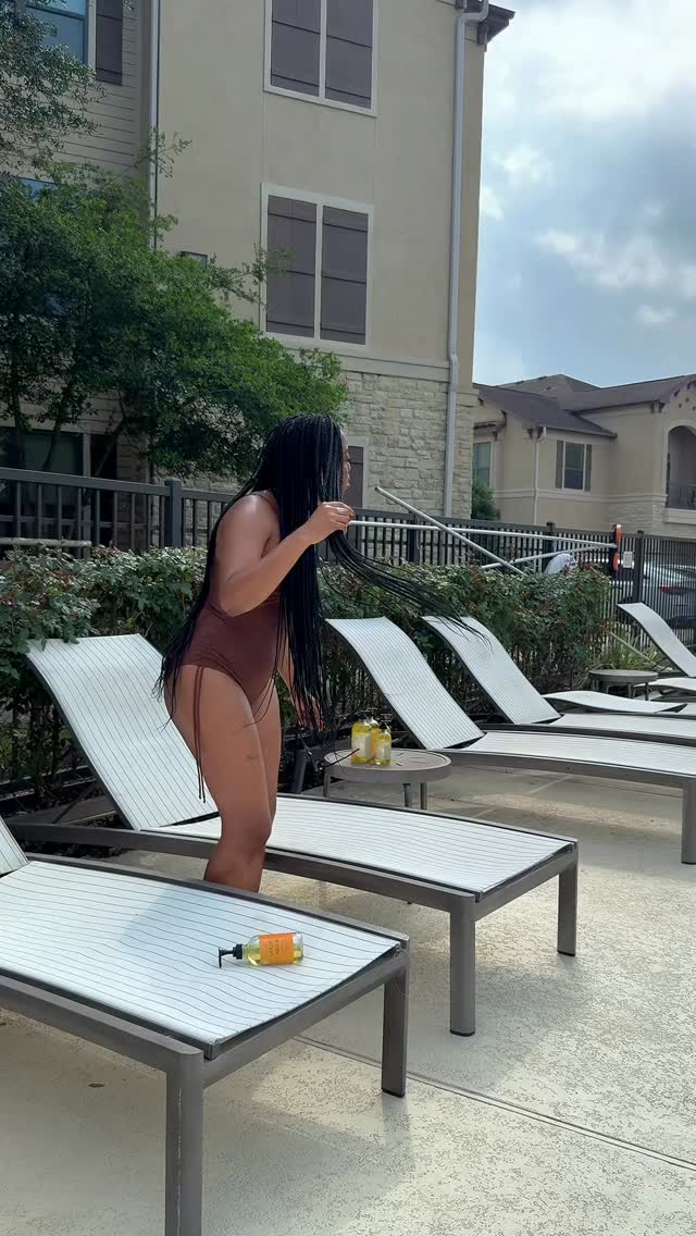 It’s a good day to order @darling.skn and add it to your routine ✨😉
Click the link in our bio!
#organicbodycare #houstonentrepreneurs #bodyoils #garifuna