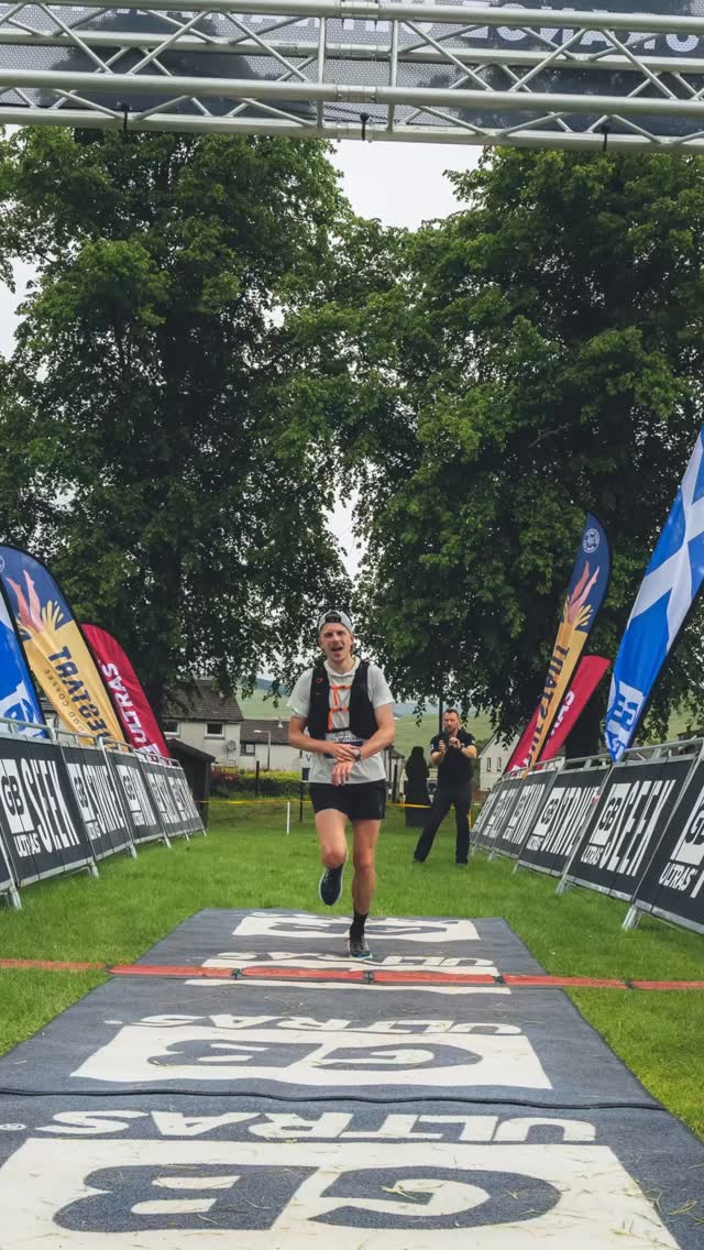 400m sprint finish line vibes 😮💨
#gbultras #trailrunning
