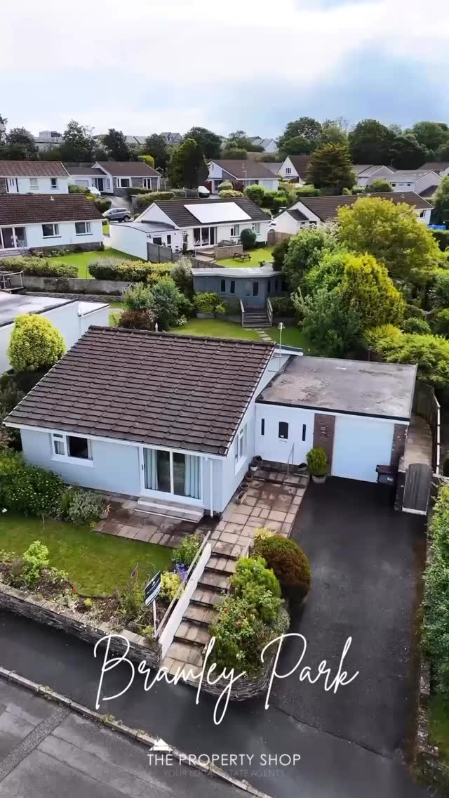 🙌 NEW TO THE MARKET 🙌
📍23 Bramley Park, Bodmin
🏠 £389,950
Situated within the highly desirable residential area of Bramley Park, this spacious and versatile three-bedroom detached bungalow occupies an attractive plot and offers well-balanced accommodation throughout. Combining generous living spaces, flexible bedroom arrangements, and beautifully maintained gardens, this property is perfectly suited to families, retirees, or those seeking the convenience of single-storey living in a sought-after location.
To enquire about this property, please call our Bodmin Branch on 01208 74182 📞
#cornwallliving #cornishestateagents #propertiesforsale