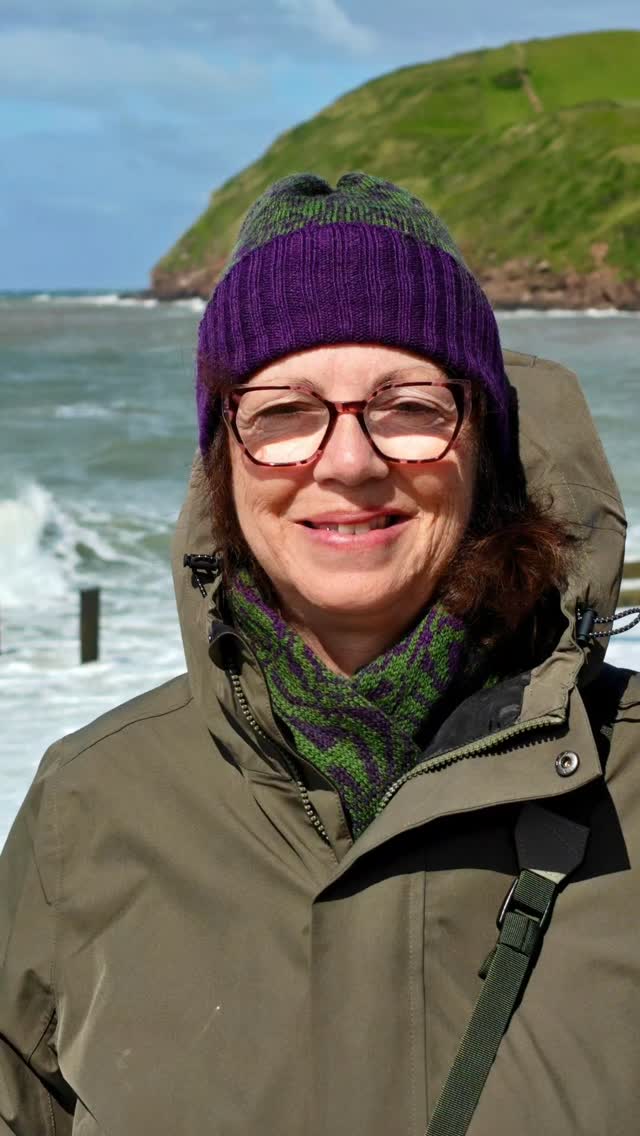 Who said you can't wear Knitwear in summer 😂 A cold and bracing walk this morning in St Bees says otherwise! 🥶 I needed my Contours Hat and Cowl on to keep the wind out.
#stbees #winterinsummer #knitwearcollection