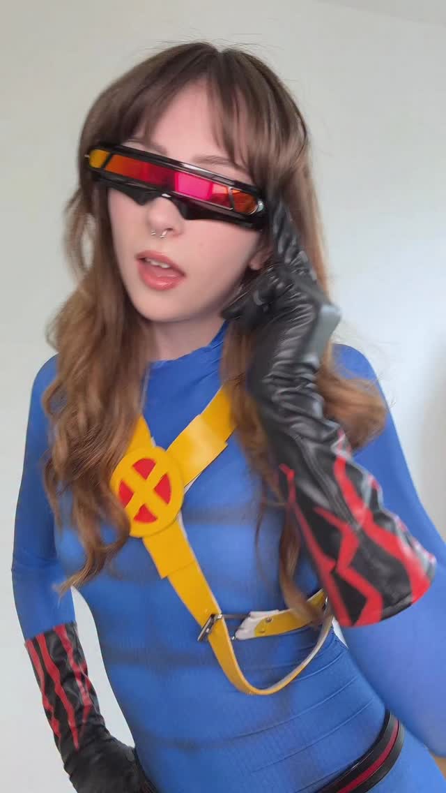 some of yall have lord cyclops already and I am just baffled but a little impressed #marvelrivals #cyclops #cosplay #season8
#xmen